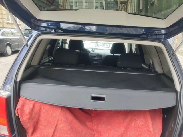 Синий Фольксваген Гольф, объемом двигателя 1 л и пробегом 238 тыс. км за 4000 $, фото 6 на Automoto.ua