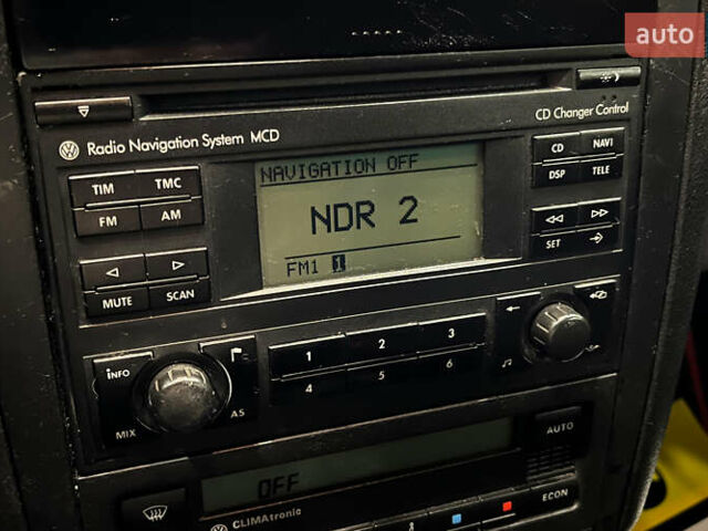 Синий Фольксваген Гольф, объемом двигателя 1.6 л и пробегом 245 тыс. км за 4100 $, фото 15 на Automoto.ua