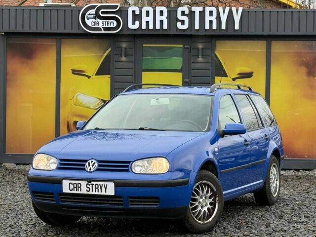 Синий Фольксваген Гольф, объемом двигателя 1.4 л и пробегом 230 тыс. км за 3500 $, фото 2 на Automoto.ua