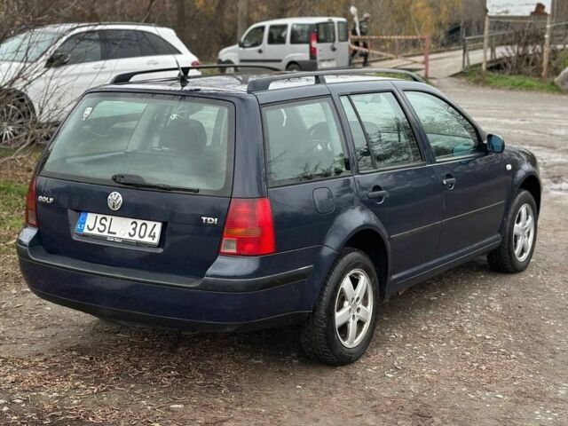 Синий Фольксваген Гольф, объемом двигателя 1.9 л и пробегом 250 тыс. км за 1600 $, фото 4 на Automoto.ua