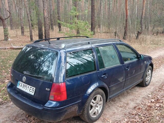 Синій Фольксваген Гольф, об'ємом двигуна 2 л та пробігом 311 тис. км за 4950 $, фото 1 на Automoto.ua