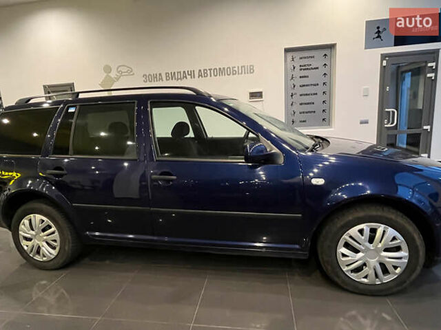 Синий Фольксваген Гольф, объемом двигателя 1.6 л и пробегом 245 тыс. км за 4100 $, фото 7 на Automoto.ua