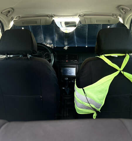 Синий Фольксваген Гольф, объемом двигателя 1.39 л и пробегом 248 тыс. км за 5150 $, фото 15 на Automoto.ua