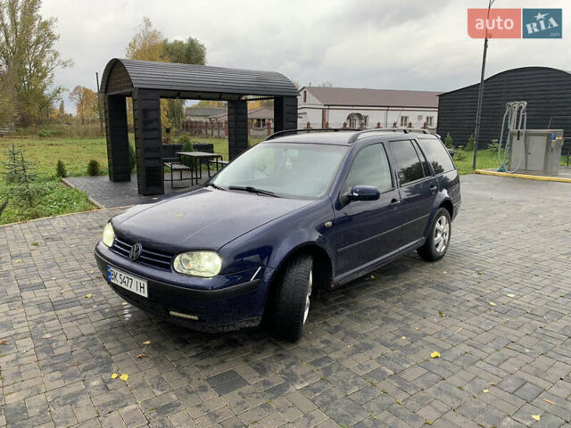 Синий Фольксваген Гольф, объемом двигателя 1.6 л и пробегом 286 тыс. км за 4200 $, фото 7 на Automoto.ua