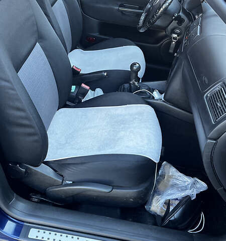 Синий Фольксваген Гольф, объемом двигателя 1.9 л и пробегом 397 тыс. км за 4200 $, фото 11 на Automoto.ua