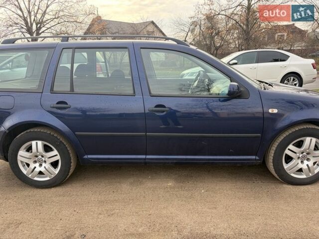 Синий Фольксваген Гольф, объемом двигателя 1.6 л и пробегом 382 тыс. км за 3150 $, фото 2 на Automoto.ua