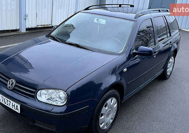 Синий Фольксваген Гольф, объемом двигателя 1.6 л и пробегом 310 тыс. км за 3600 $, фото 14 на Automoto.ua