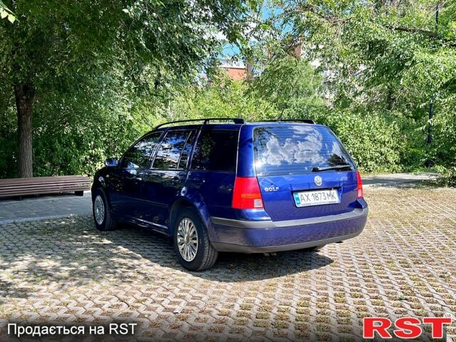 Синій Фольксваген Гольф, об'ємом двигуна 1.6 л та пробігом 228 тис. км за 4350 $, фото 1 на Automoto.ua