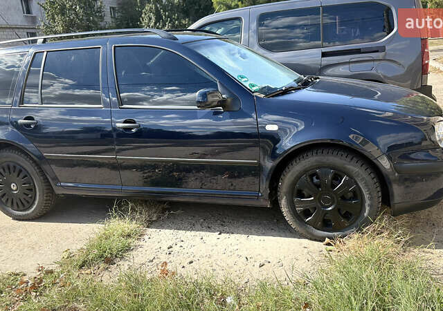 Синий Фольксваген Гольф, объемом двигателя 1.39 л и пробегом 248 тыс. км за 5150 $, фото 22 на Automoto.ua