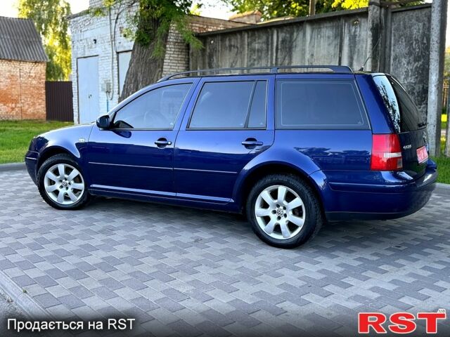 Синий Фольксваген Гольф, объемом двигателя 1.6 л и пробегом 260 тыс. км за 4700 $, фото 4 на Automoto.ua