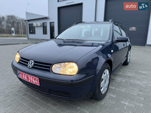 Синий Фольксваген Гольф, объемом двигателя 1.4 л и пробегом 208 тыс. км за 4150 $, фото 2 на Automoto.ua