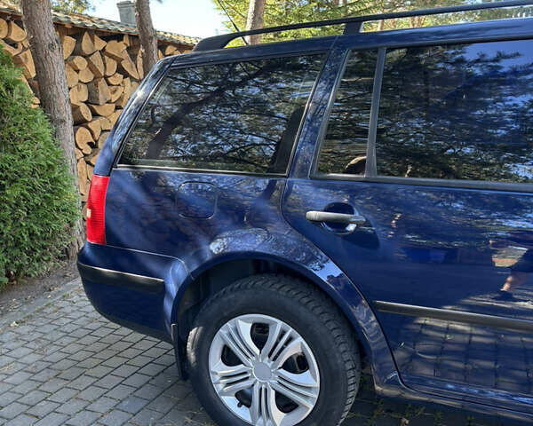 Синий Фольксваген Гольф, объемом двигателя 1.9 л и пробегом 300 тыс. км за 4650 $, фото 7 на Automoto.ua