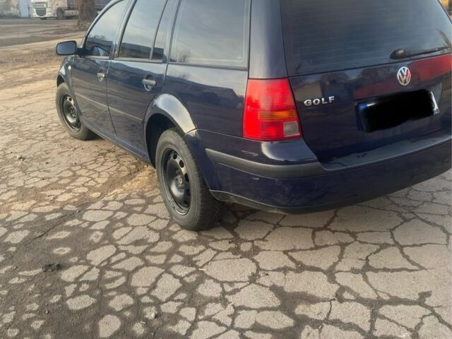 Синий Фольксваген Гольф, объемом двигателя 1.9 л и пробегом 370 тыс. км за 2150 $, фото 5 на Automoto.ua