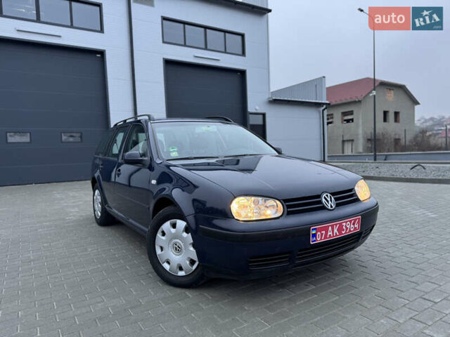 Синий Фольксваген Гольф, объемом двигателя 1.4 л и пробегом 208 тыс. км за 4150 $, фото 1 на Automoto.ua