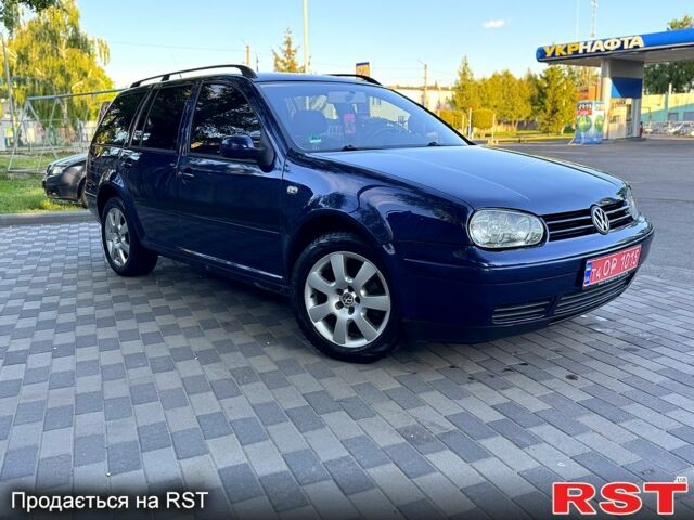 Синий Фольксваген Гольф, объемом двигателя 1.6 л и пробегом 260 тыс. км за 4700 $, фото 2 на Automoto.ua