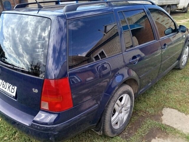 Синий Фольксваген Гольф, объемом двигателя 1.6 л и пробегом 285 тыс. км за 2100 $, фото 13 на Automoto.ua