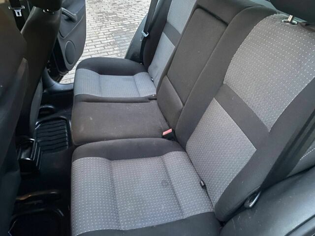 Синій Фольксваген Гольф, об'ємом двигуна 0 л та пробігом 300 тис. км за 2850 $, фото 9 на Automoto.ua