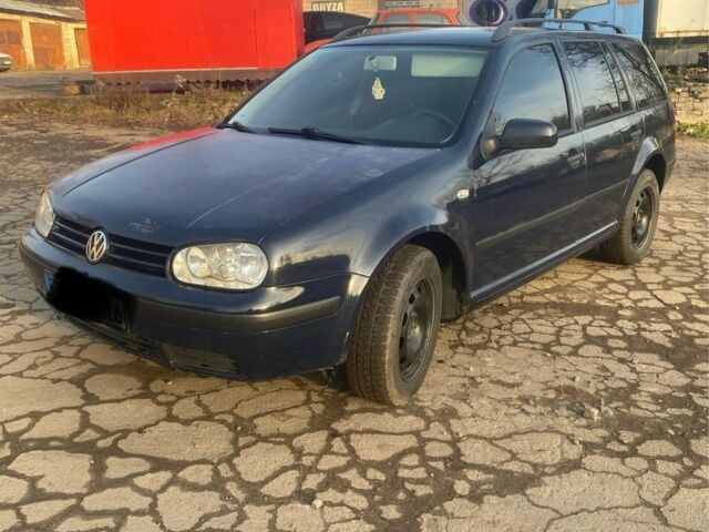 Синий Фольксваген Гольф, объемом двигателя 1.9 л и пробегом 370 тыс. км за 2150 $, фото 1 на Automoto.ua