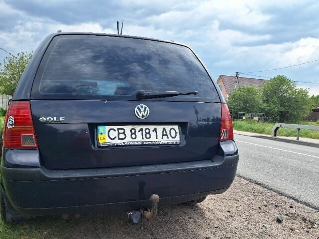 Синий Фольксваген Гольф, объемом двигателя 1.6 л и пробегом 307 тыс. км за 4600 $, фото 5 на Automoto.ua