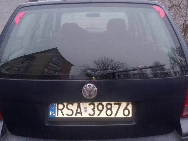 Синий Фольксваген Гольф, объемом двигателя 2 л и пробегом 356 тыс. км за 1900 $, фото 4 на Automoto.ua