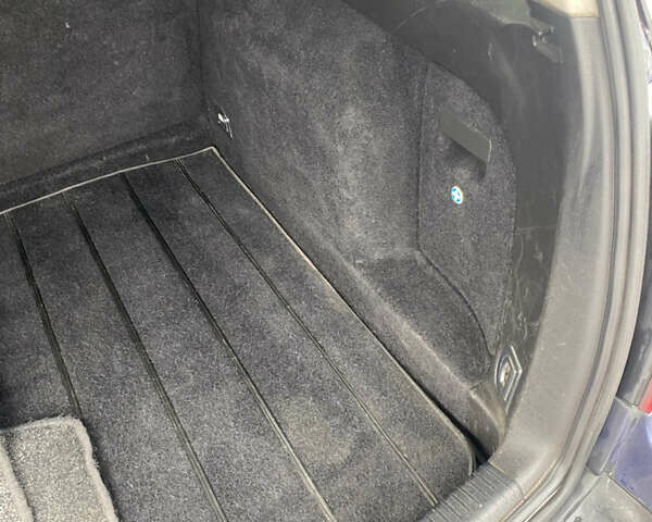 Синий Фольксваген Гольф, объемом двигателя 1.6 л и пробегом 255 тыс. км за 4600 $, фото 6 на Automoto.ua