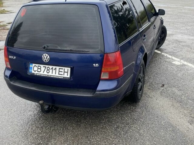 Синий Фольксваген Гольф, объемом двигателя 1.6 л и пробегом 255 тыс. км за 4600 $, фото 4 на Automoto.ua