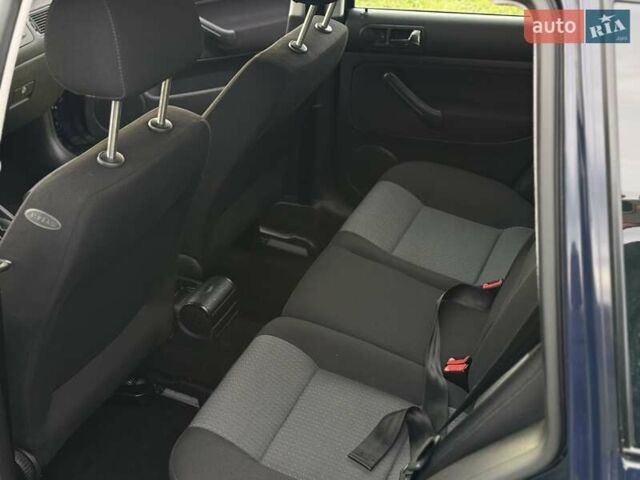 Синий Фольксваген Гольф, объемом двигателя 1.39 л и пробегом 157 тыс. км за 4300 $, фото 19 на Automoto.ua