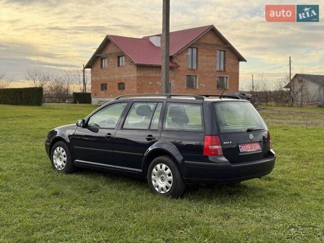 Синий Фольксваген Гольф, объемом двигателя 1.39 л и пробегом 157 тыс. км за 4300 $, фото 9 на Automoto.ua