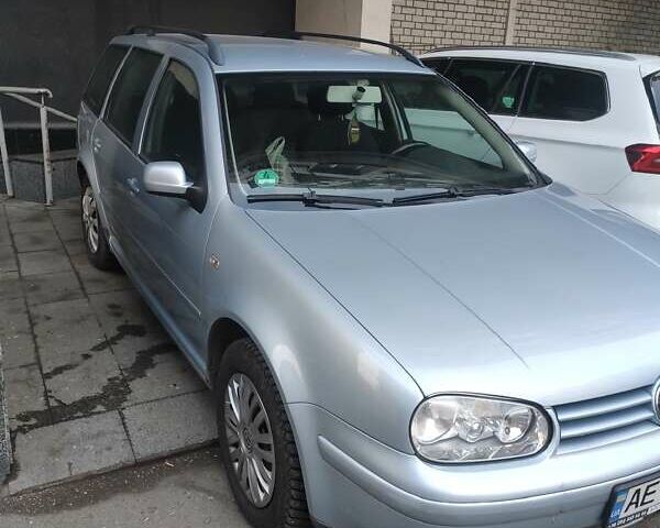 Синій Фольксваген Гольф, об'ємом двигуна 1.39 л та пробігом 180 тис. км за 4100 $, фото 2 на Automoto.ua