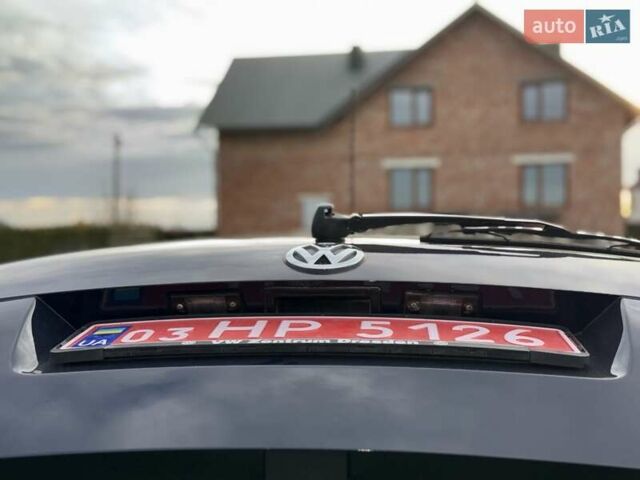 Синий Фольксваген Гольф, объемом двигателя 1.39 л и пробегом 157 тыс. км за 4300 $, фото 33 на Automoto.ua