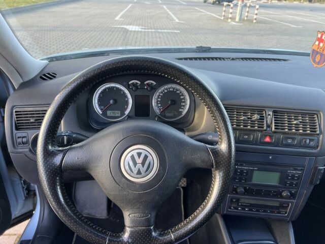 Синій Фольксваген Гольф, об'ємом двигуна 2 л та пробігом 288 тис. км за 3950 $, фото 21 на Automoto.ua