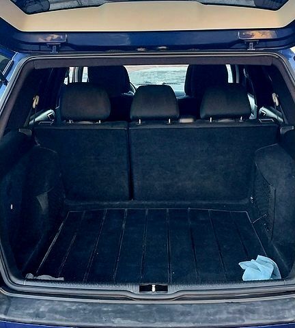 Синий Фольксваген Гольф, объемом двигателя 1.4 л и пробегом 272 тыс. км за 4200 $, фото 9 на Automoto.ua