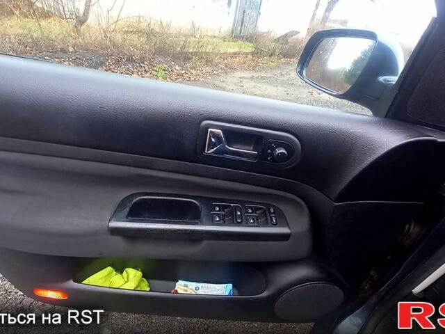 Синій Фольксваген Гольф, об'ємом двигуна 1.6 л та пробігом 0 тис. км за 5400 $, фото 1 на Automoto.ua