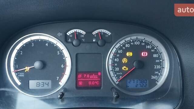 Синий Фольксваген Гольф, объемом двигателя 1.4 л и пробегом 272 тыс. км за 4200 $, фото 11 на Automoto.ua