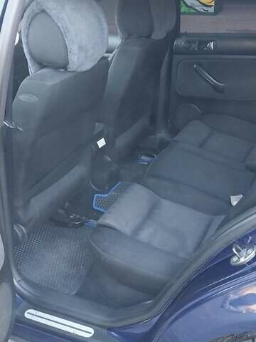 Синий Фольксваген Гольф, объемом двигателя 1.4 л и пробегом 272 тыс. км за 4200 $, фото 13 на Automoto.ua