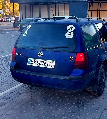 Синий Фольксваген Гольф, объемом двигателя 1.4 л и пробегом 272 тыс. км за 4200 $, фото 7 на Automoto.ua