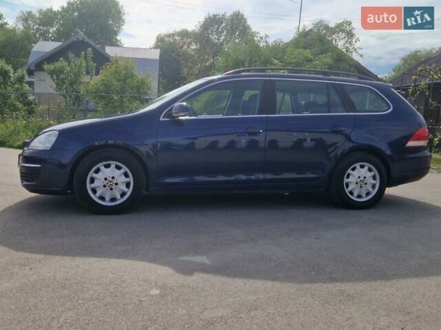 Синий Фольксваген Гольф, объемом двигателя 1.4 л и пробегом 231 тыс. км за 5850 $, фото 27 на Automoto.ua