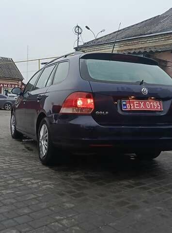 Синий Фольксваген Гольф, объемом двигателя 1.6 л и пробегом 223 тыс. км за 6500 $, фото 8 на Automoto.ua