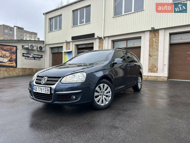 Синий Фольксваген Гольф, объемом двигателя 1.9 л и пробегом 233 тыс. км за 6399 $, фото 4 на Automoto.ua