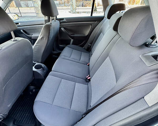 Синій Фольксваген Гольф, об'ємом двигуна 1.9 л та пробігом 349 тис. км за 5999 $, фото 39 на Automoto.ua