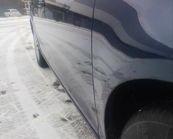 Синий Фольксваген Гольф, объемом двигателя 1.6 л и пробегом 203 тыс. км за 6500 $, фото 5 на Automoto.ua