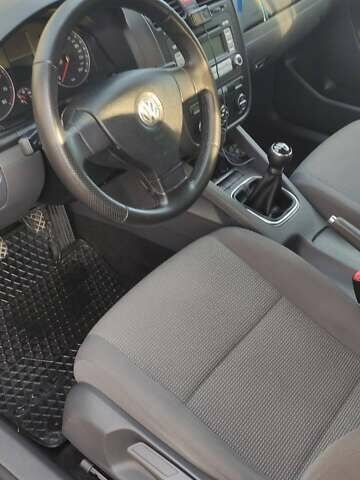 Синий Фольксваген Гольф, объемом двигателя 1.6 л и пробегом 240 тыс. км за 6500 $, фото 6 на Automoto.ua