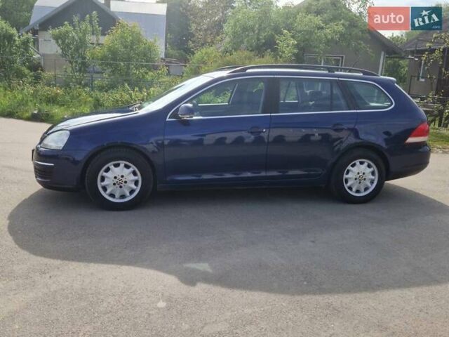 Синий Фольксваген Гольф, объемом двигателя 1.4 л и пробегом 231 тыс. км за 5850 $, фото 28 на Automoto.ua