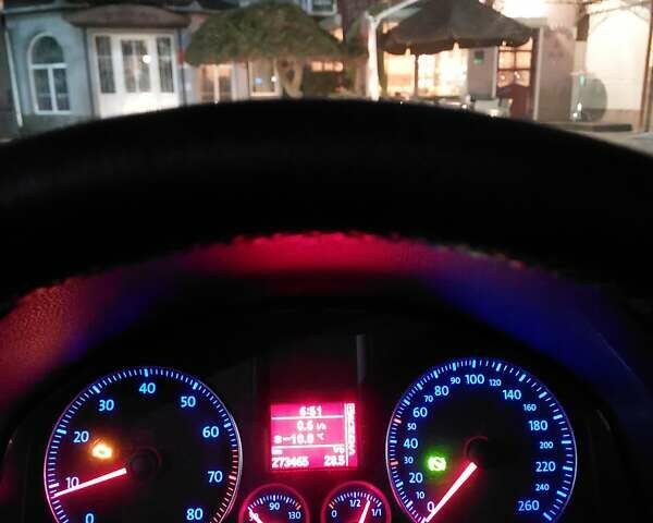 Синий Фольксваген Гольф, объемом двигателя 1.39 л и пробегом 282 тыс. км за 6700 $, фото 1 на Automoto.ua