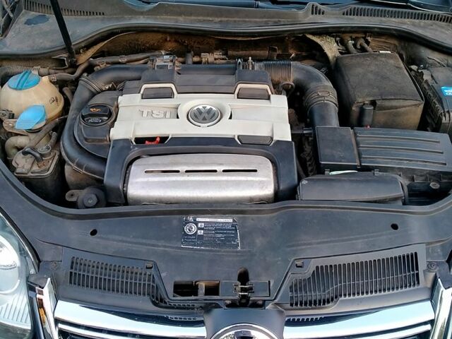 Синій Фольксваген Гольф, об'ємом двигуна 1.4 л та пробігом 228 тис. км за 6200 $, фото 7 на Automoto.ua