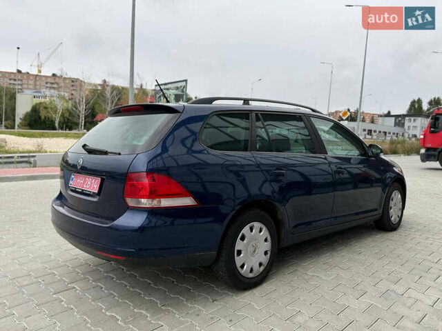 Синій Фольксваген Гольф, об'ємом двигуна 1.6 л та пробігом 218 тис. км за 5799 $, фото 8 на Automoto.ua