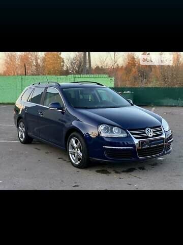 Синий Фольксваген Гольф, объемом двигателя 1.39 л и пробегом 250 тыс. км за 5999 $, фото 1 на Automoto.ua