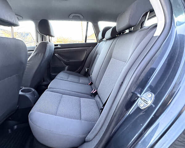 Синій Фольксваген Гольф, об'ємом двигуна 1.9 л та пробігом 349 тис. км за 5999 $, фото 37 на Automoto.ua