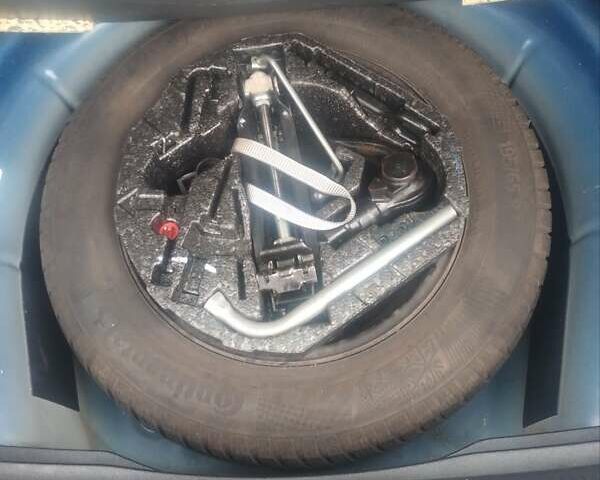 Синий Фольксваген Гольф, объемом двигателя 1.6 л и пробегом 203 тыс. км за 6500 $, фото 7 на Automoto.ua