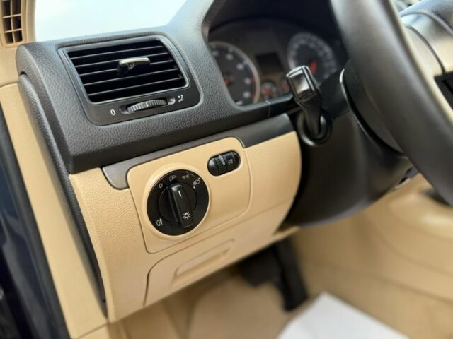 Синій Фольксваген Гольф, об'ємом двигуна 1.4 л та пробігом 170 тис. км за 6450 $, фото 4 на Automoto.ua